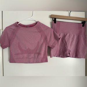 Woman’s workout matching set